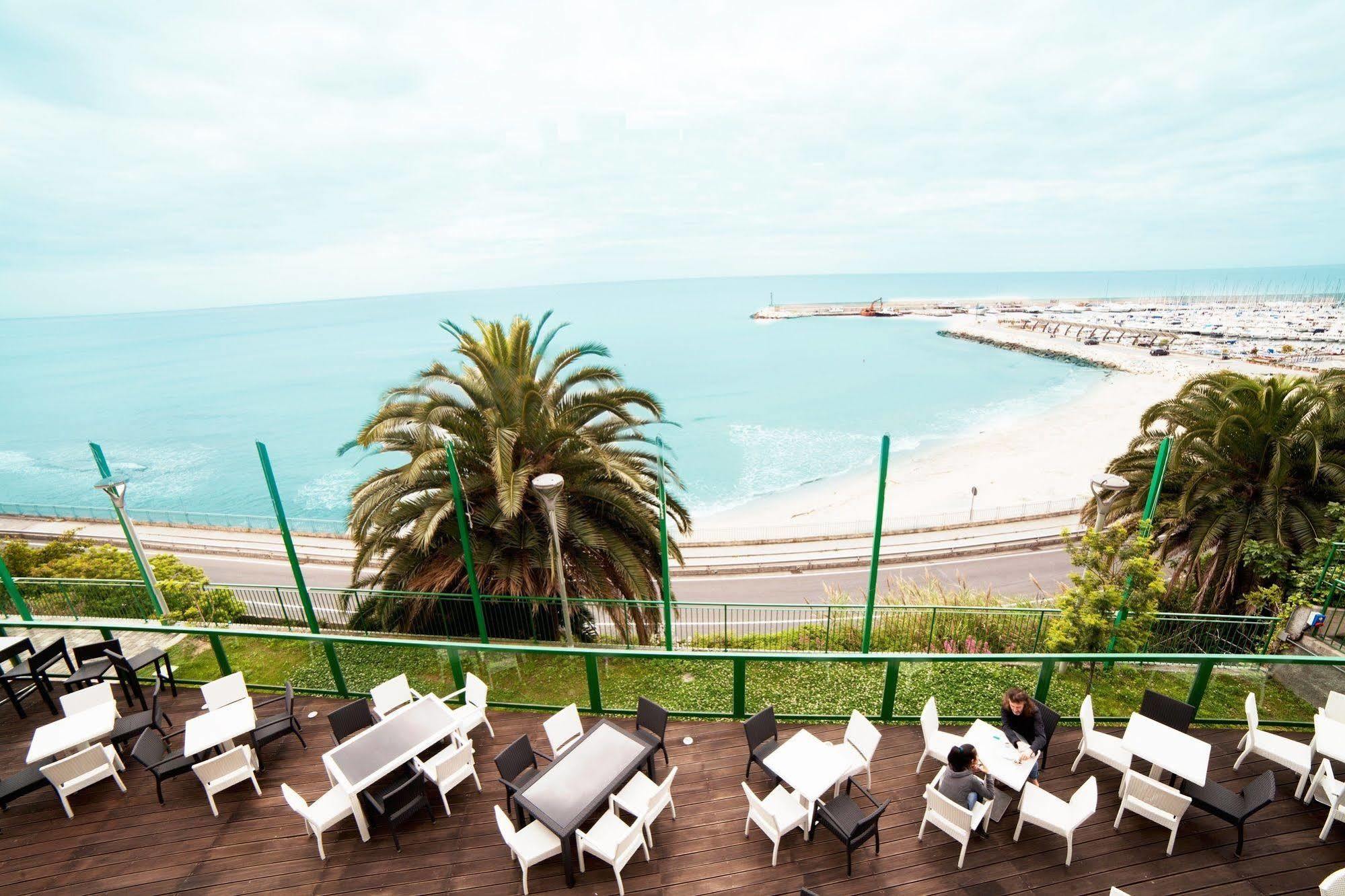 Hotel Del Golfo Finale Ligure Eksteriør billede